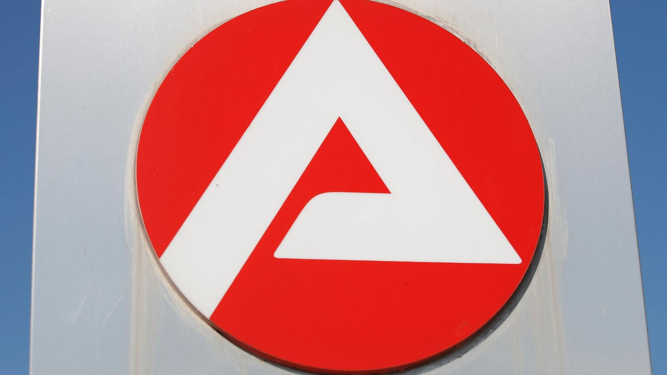 Das Logo der Agentur für Arbeit: In Hagen haben viele Unternehmen Kurzarbeit angemeldet.