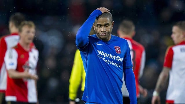 Lässt kein gutes Haar am Profifußball: Ex-Bundesliga-Profi Chinedu Ede. Lässt kein gutes Haar am Profifußball: Ex-Bundesliga-Profi Chinedu Ede.