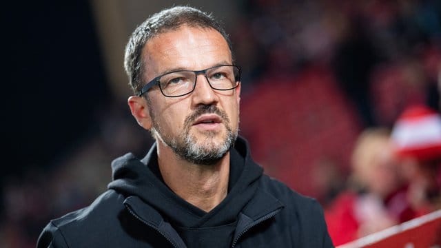 Kann derzeit keine großen Personalplanungen anstellen: Eintracht-Sportvorstand Fredi Bobic. Kann derzeit keine großen Personalplanungen anstellen: Eintracht-Sportvorstand Fredi Bobic.