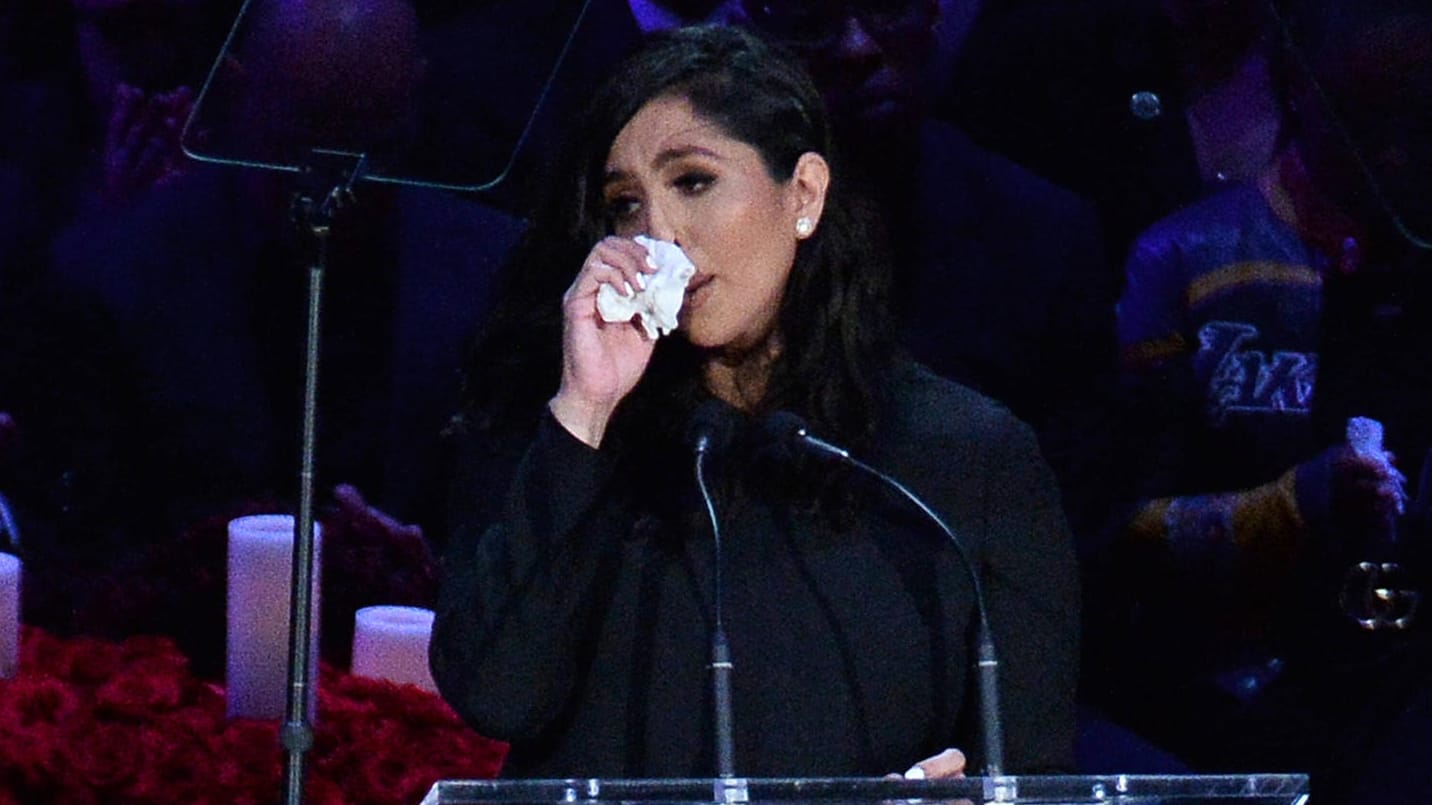 Vanessa Bryant: Sie verlor ihren Mann und ihre Tochter bei einem Unfall. Vanessa Bryant: Sie verlor ihren Mann und ihre Tochter bei einem Unfall.