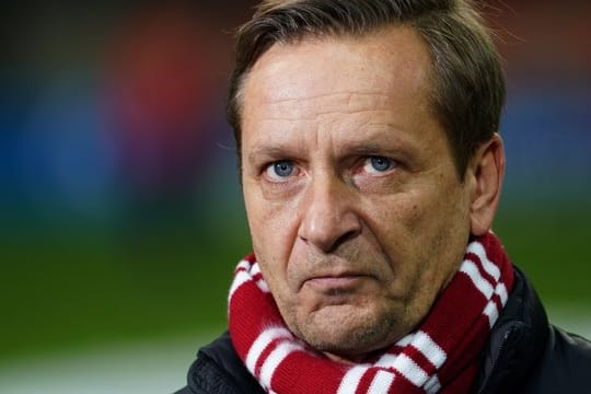 Horst Heldt ist der Sportchef des 1.