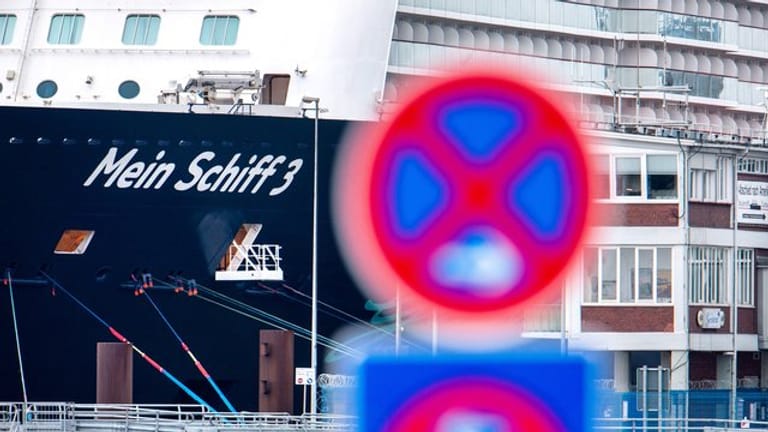 Das Kreuzfahrtschiff "Mein Schiff 3" der Reederei TUI Cruises.