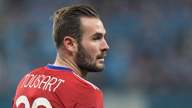 Lucas Tousart soll eigentlich zum 1. Lucas Tousart soll eigentlich zum 1.