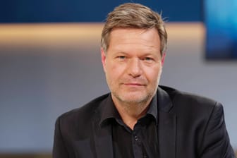 Robert Habeck bei "Anne Will": Der Grünen-Chef hat eine klare Ansage zu Thüringens Oberbürgermeister gemacht.