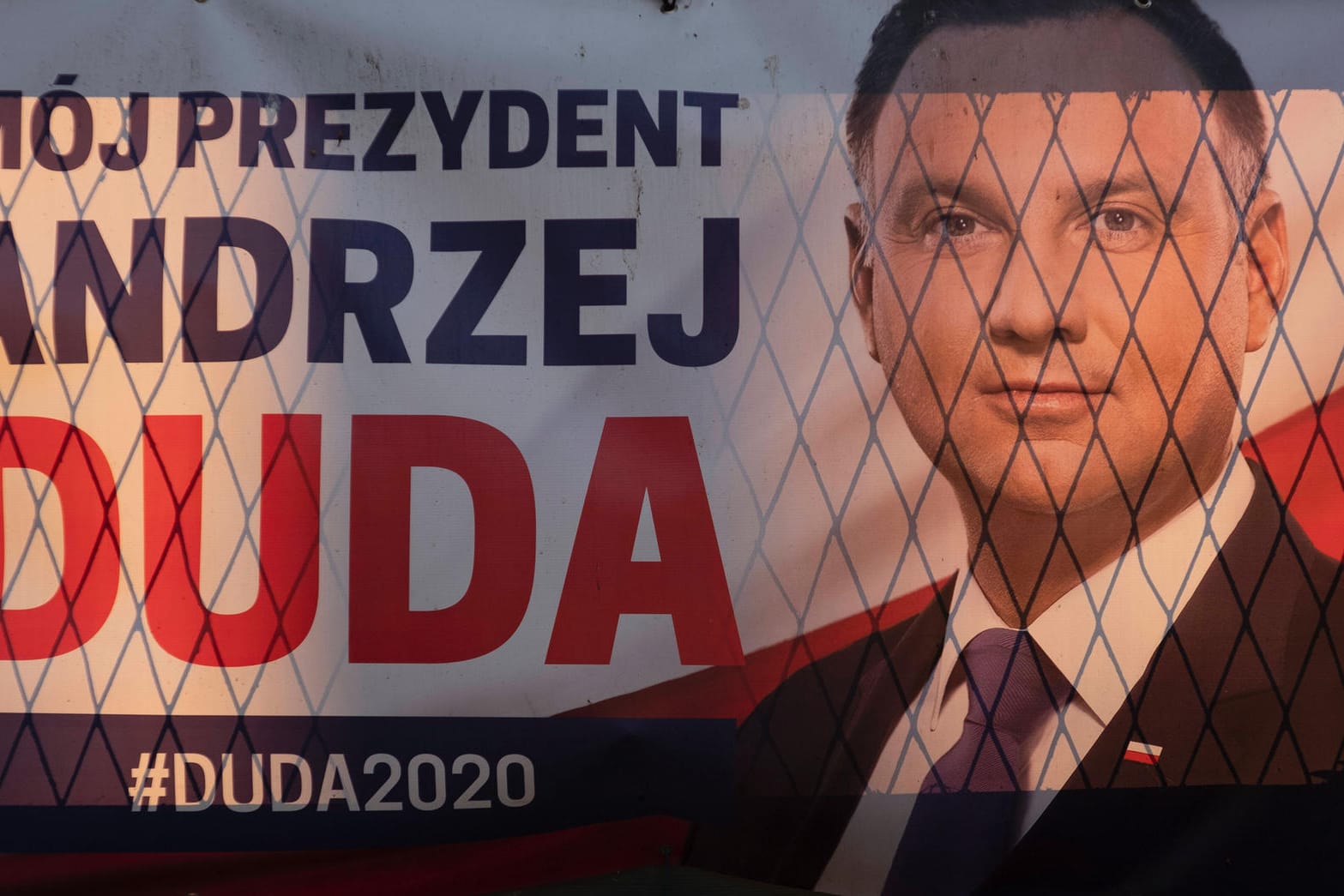 Wahlplakat von Andrzej Duda: Wählen die Polen noch im Mai per Briefwahl? Die PiS möchte das so.