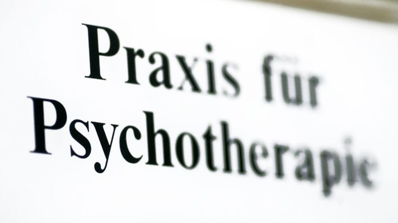 Psychotherapeuten befürchten während der Corona-Krise eine Welle von Erkrankungen.