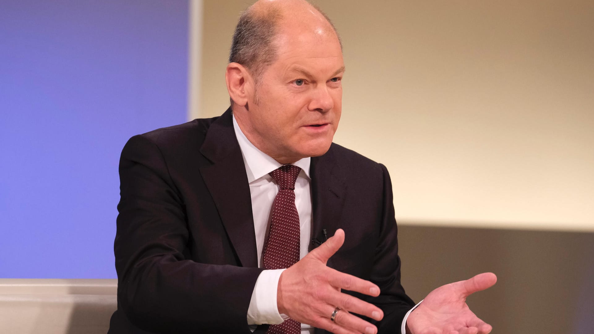 Finanzminister Olaf Scholz spricht bei "Anne Will" über Lockerungen der Corona-Maßnahmen.