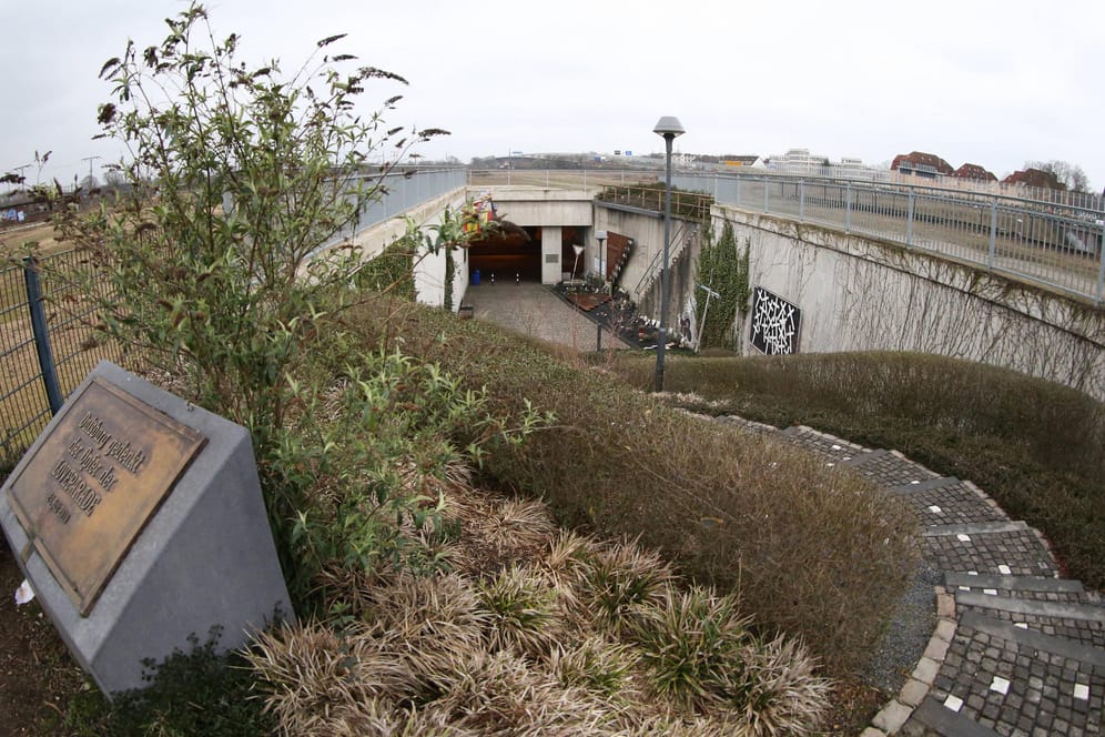 Gelände in Duisburg: In diesem Tunnel kam es 2010 zur Katastrophe.