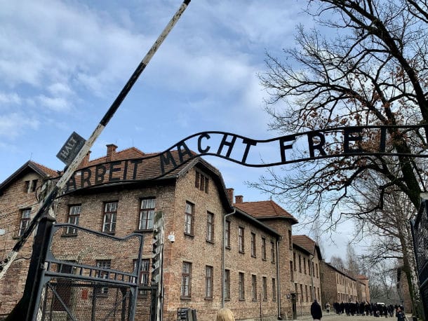 Das Eingangstor zum Stammlager von Auschwitz, fotografiert Ende Januar.