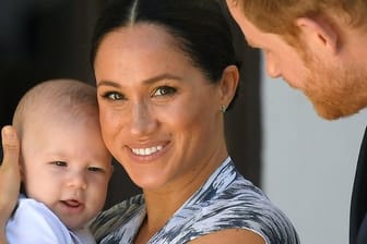 Wie mag der kleine Archie heute aussehen? Der Sohn von Prinz Harry und Herzogin Meghan feiert seinen ersten Geburtstag.