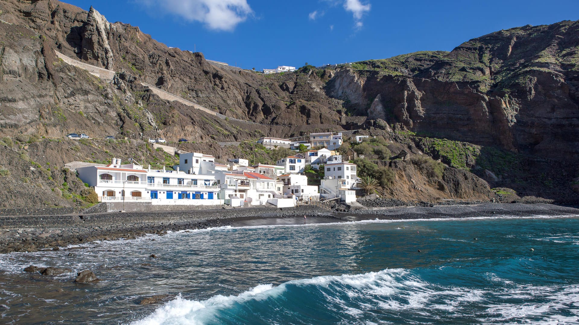 Playa de Alojera: Die einsame Bucht liegt am Fuße des gleichnamigen Dorfes.