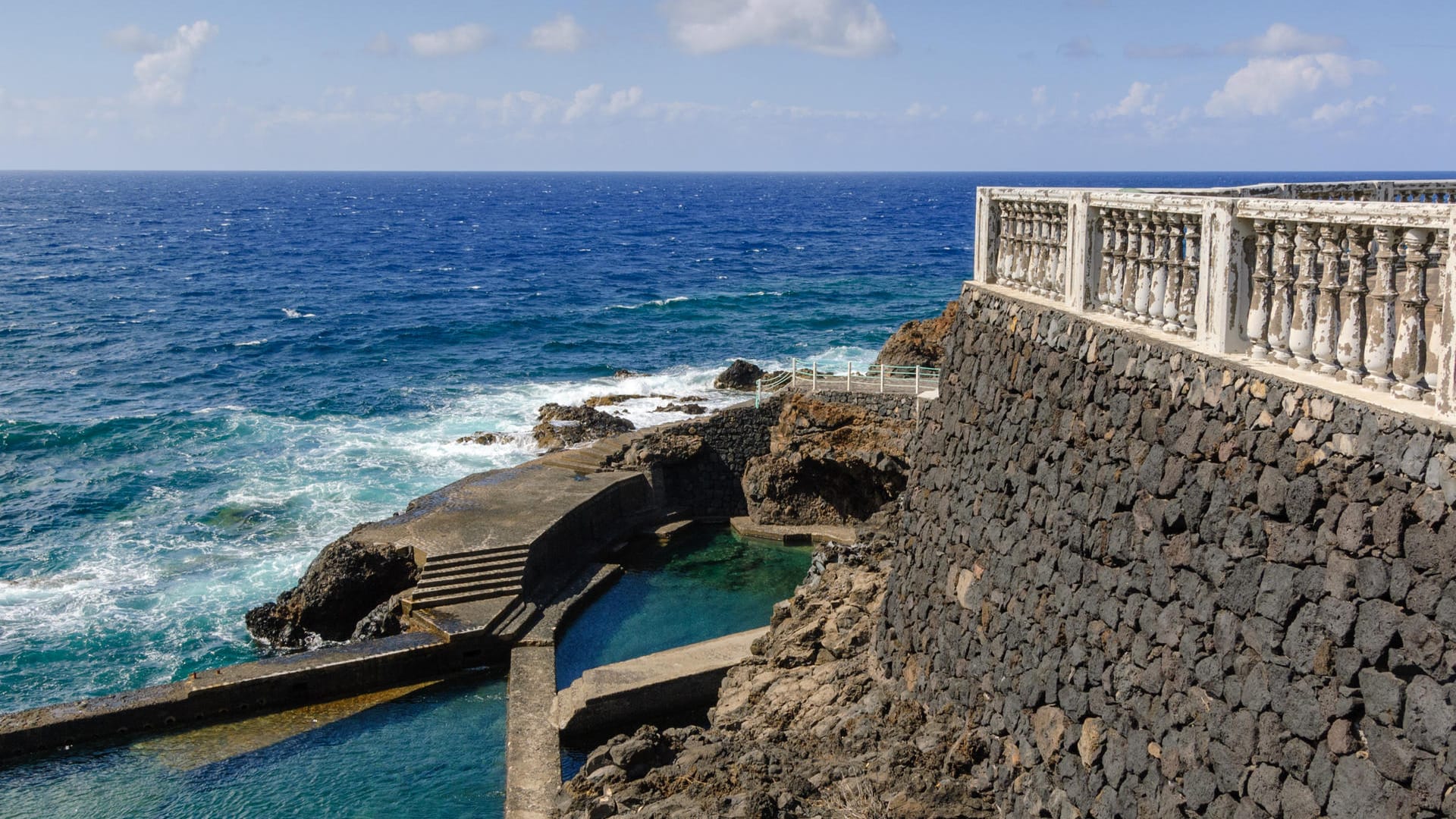 La Fajana: Im Nordosten von La Palma liegen die drei Naturschwimmbecken.