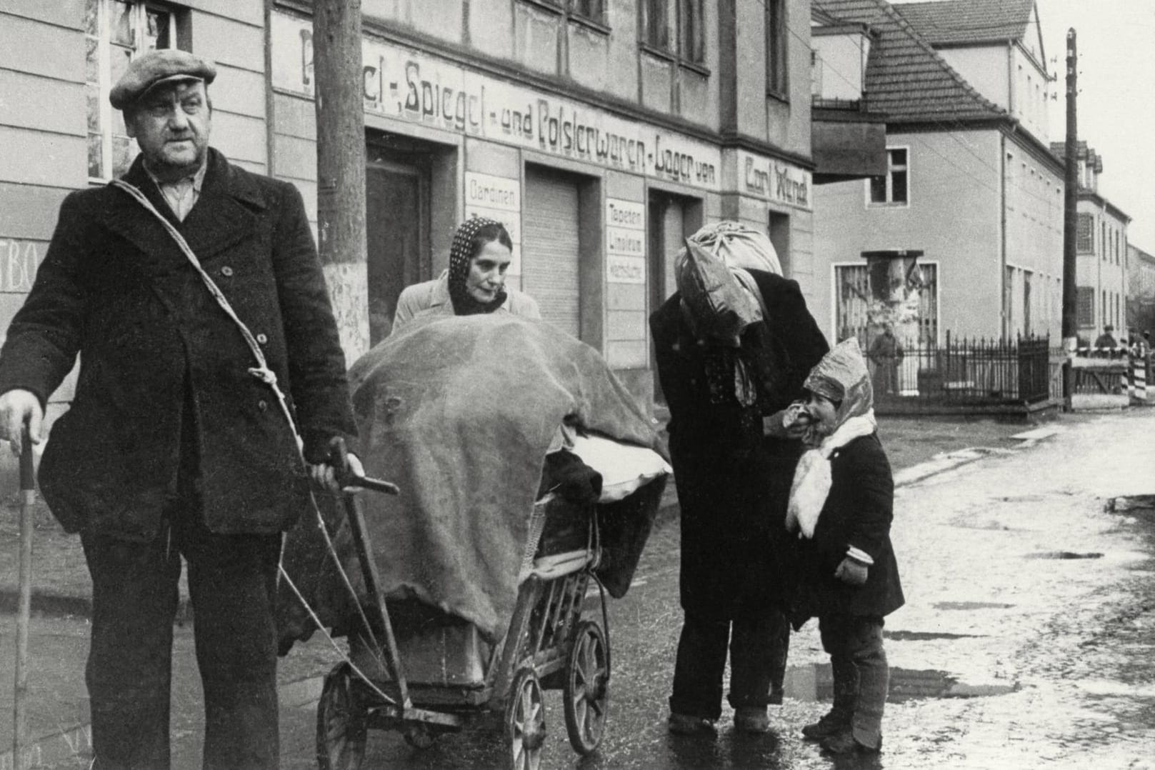 Flüchtlingsfamilie 1945