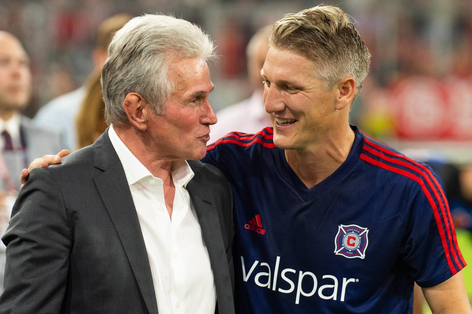 Bayern München: Bastian Schweinsteiger mit Ex-Trainer Jupp Heynckes, dem er zum 75. Geburtstag einen Brief geschrieben hat.