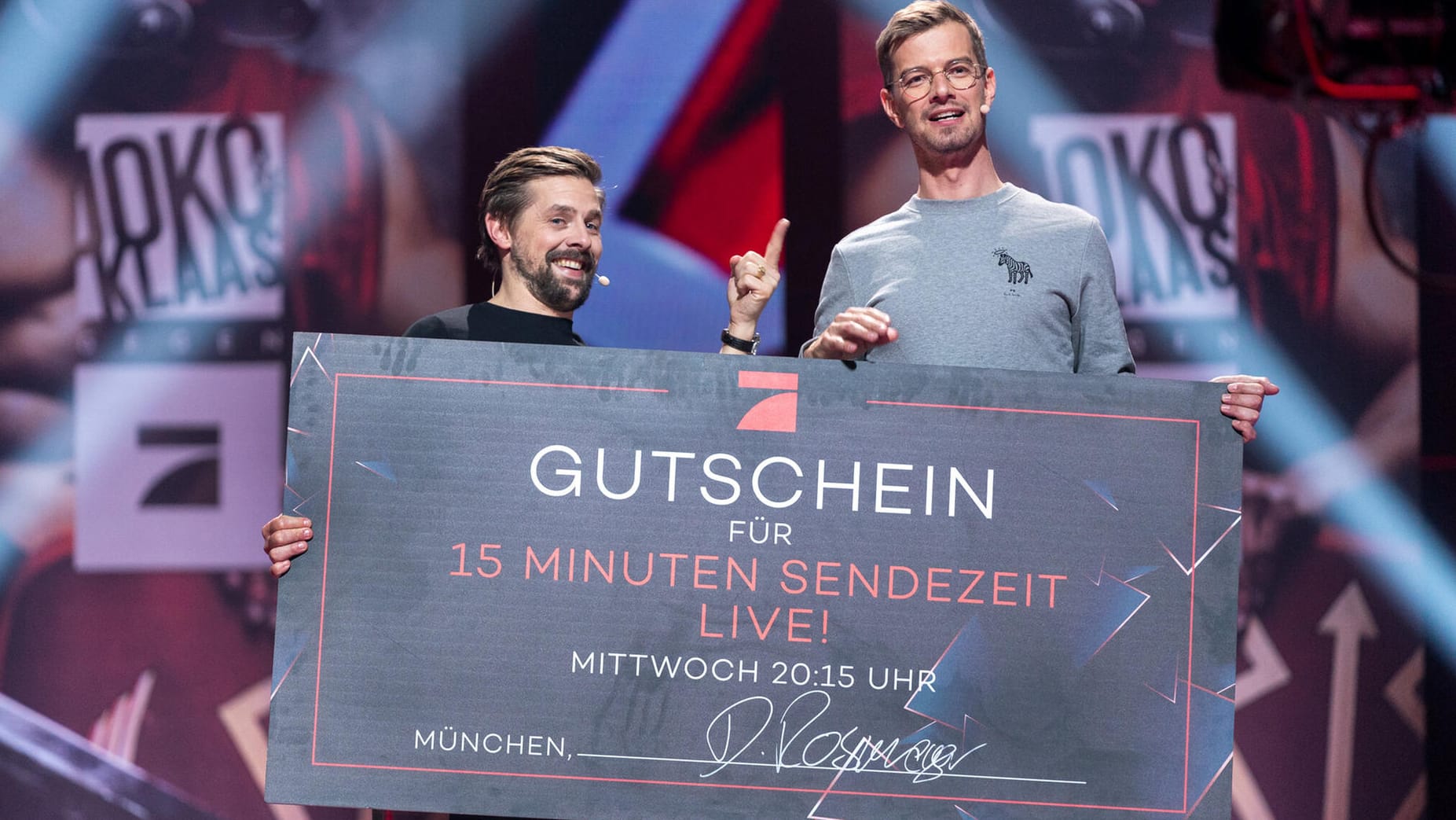 Klaas Heufer-Umlauf und Joko Winterscheidt: Die beiden dürfen ihren Gewinn von 15 Minuten Live-Sendezeit einlösen.