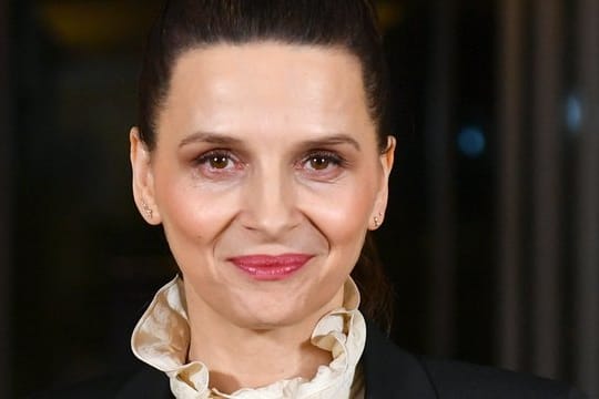 Juliette Binoche: Anpassungen reichen nicht mehr.