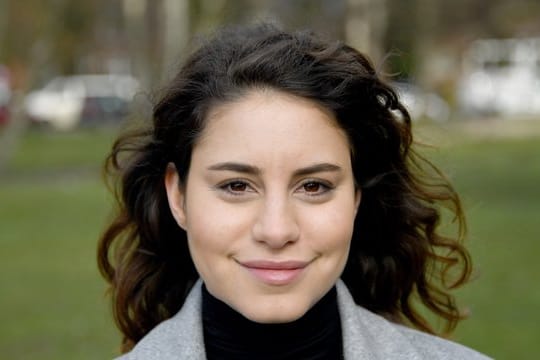 Almila Bagriacik ist im "Tatort" in der Rolle der Ermittlerin Mila Sahin zu sehen.