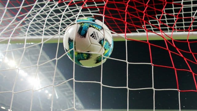 Der Ball soll in der zweiten Maihälfte wieder rollen.