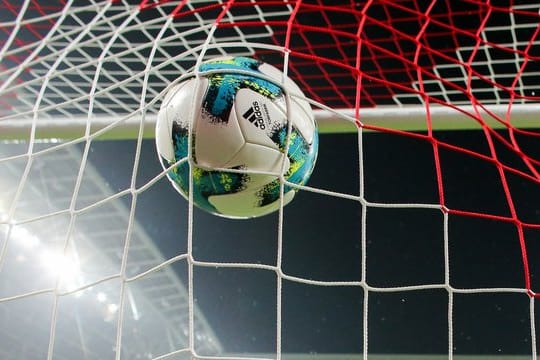 Der Ball soll in der zweiten Maihälfte wieder rollen.