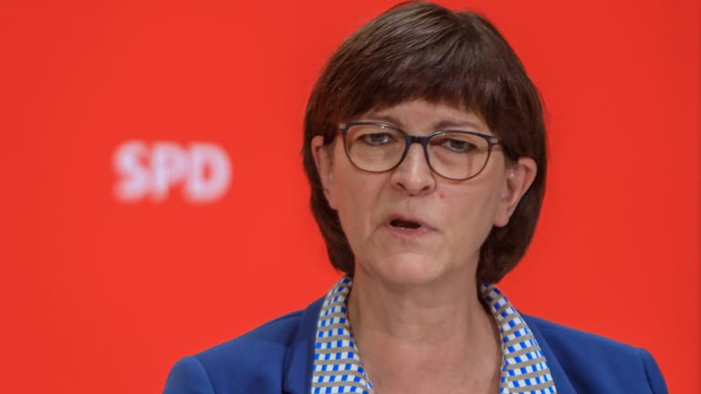 Saskia Esken: Die SPD-Chefin kritisiert Alexander Gaulands Aussagen zum 8. Mai scharf.