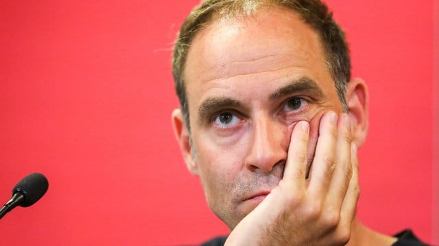 "Es ist doch schön, wenn wieder der Fußball läuft": Oliver Mintzlaff, Geschäftsführer RB Leipzig. "Es ist doch schön, wenn wieder der Fußball läuft": Oliver Mintzlaff, Geschäftsführer RB Leipzig.