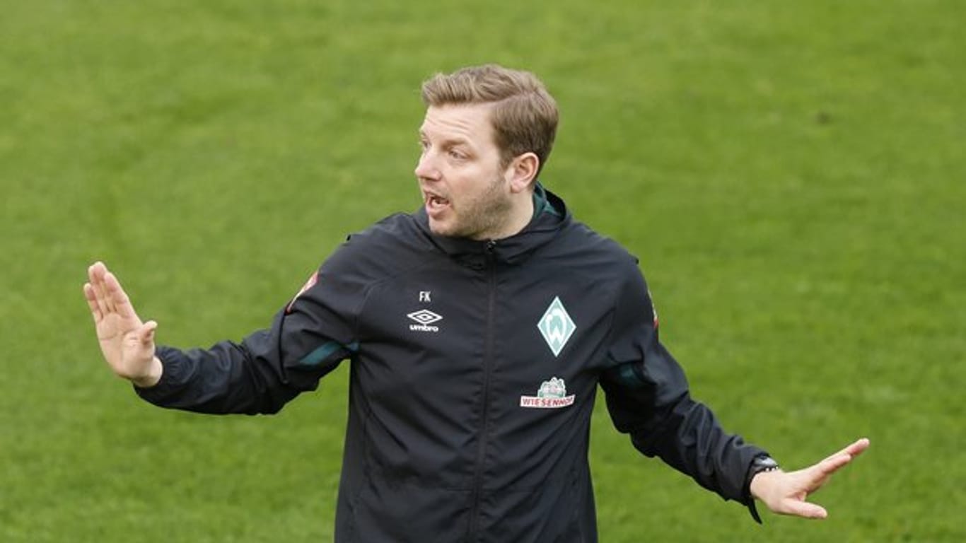 Konnte erst später als die Konkurrenz mit dem SV Werder Bremen das Training wieder aufnehmen: Trainer Florian Kohfeldt.