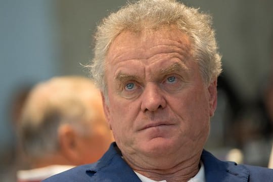 Macht sich für Manuel Neuer stark: Torwart-Legende Sepp Maier.