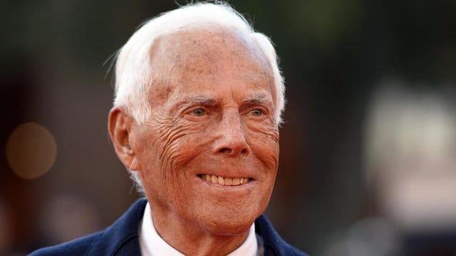 Der italienische Modedesigner Giorgio Armani glaubt, dass die Corona-Krise das Denken vieler Menschen nachhaltig verändern wird.