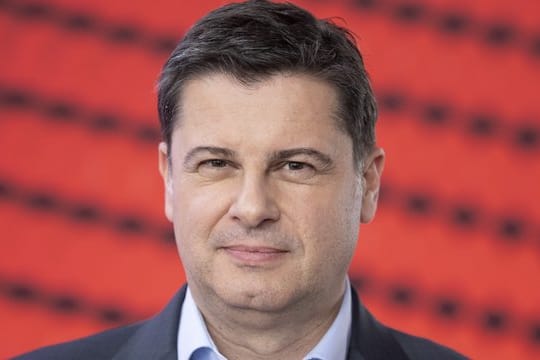 Die Bundesliga-Fortsetzung ist "absoluter Notbetrieb", sagt DFL-Geschäftsführer Christian Seifert.
