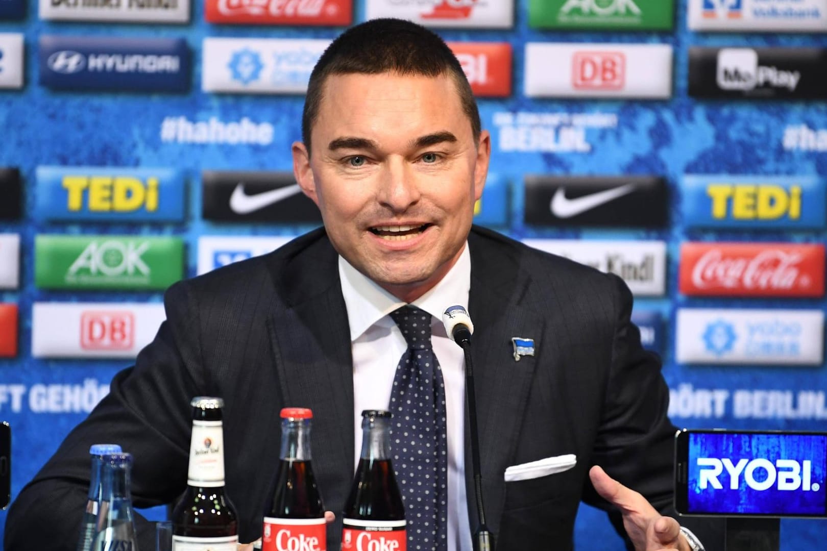 Lars Windhorst: Der Hertha-Investor engagiert sich finanziell auch im Pferdesport, hat dort nun einen juristischen Streit.
