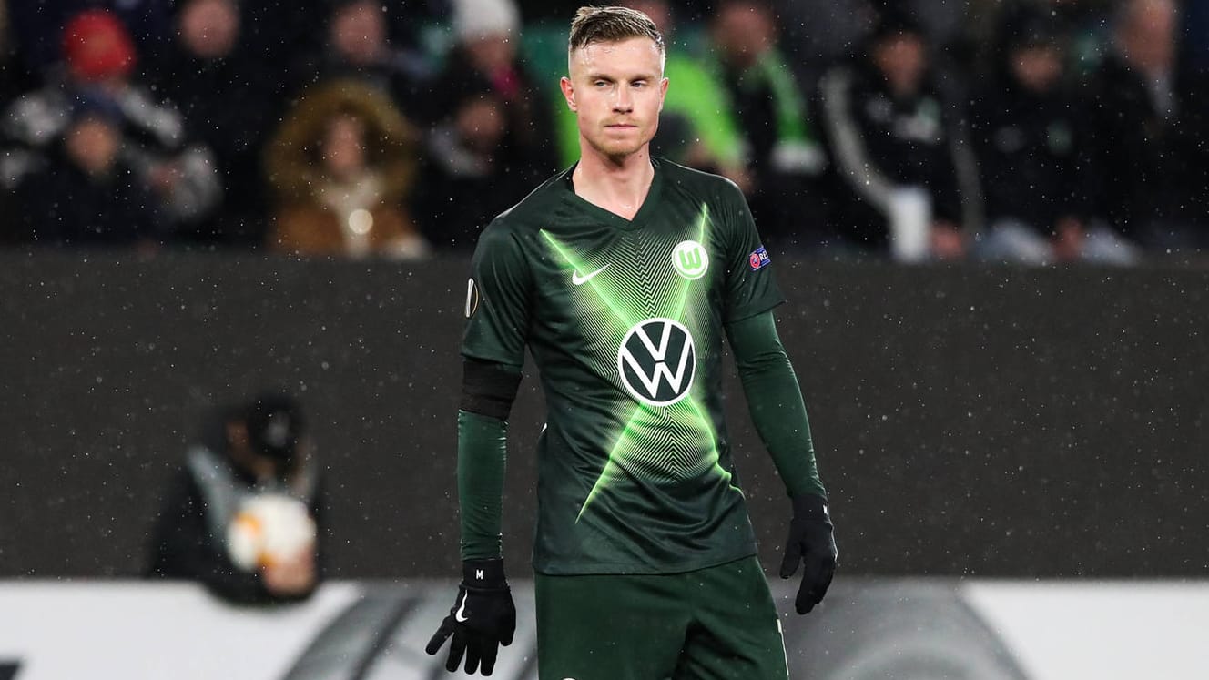 Wolfsburgs Gerhardt während einer Partie im Februar: Wie lange der Mittelfeldspieler nun fehlen wird, ist unklar. Wolfsburgs Gerhardt während einer Partie im Februar: Wie lange der Mittelfeldspieler nun fehlen wird, ist unklar.