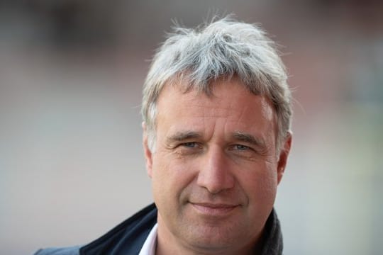 "Es wäre wünschenswert, bei Transfers die Kräfteverhältnisse zwischen Vereinen, Spielern und Beratern wieder besser auszubalancieren", sagt Bode.