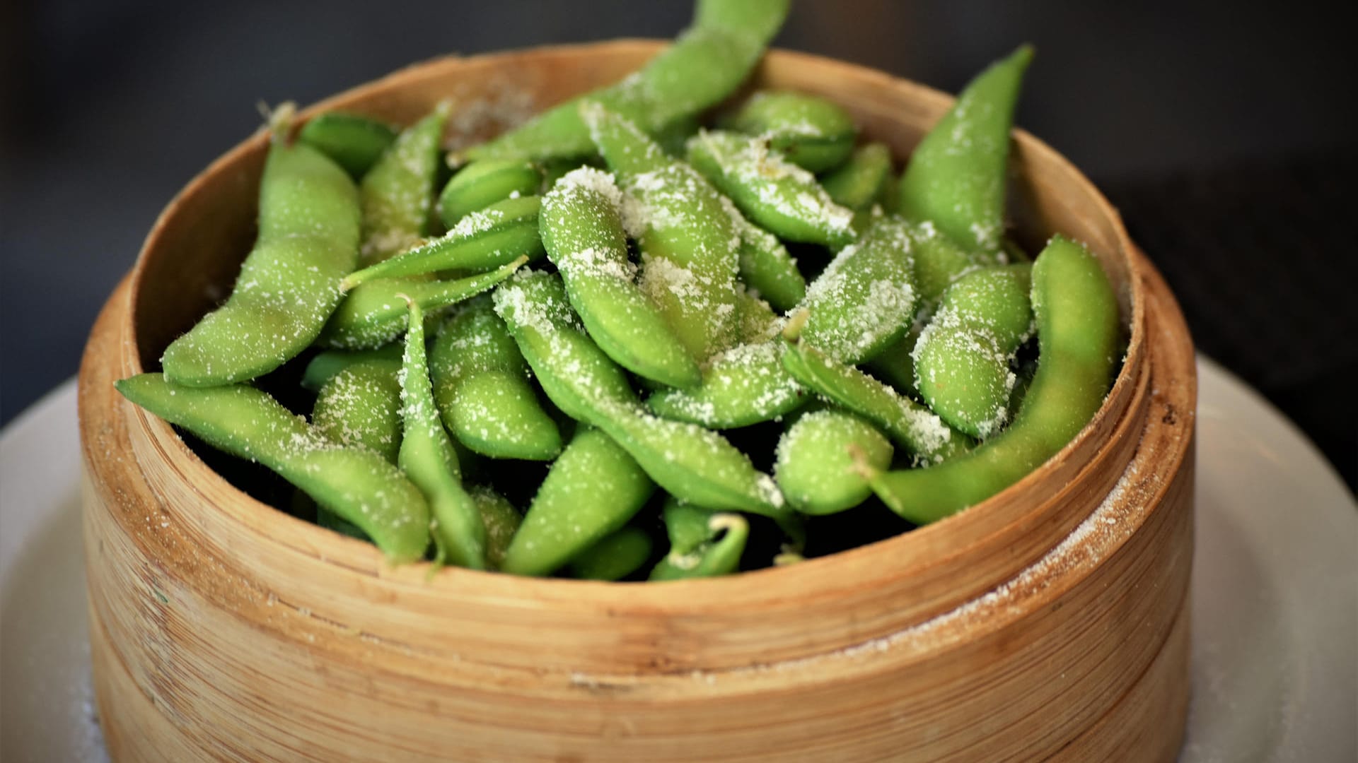 Edamame: Die Bohnen schmecken leicht nussig.