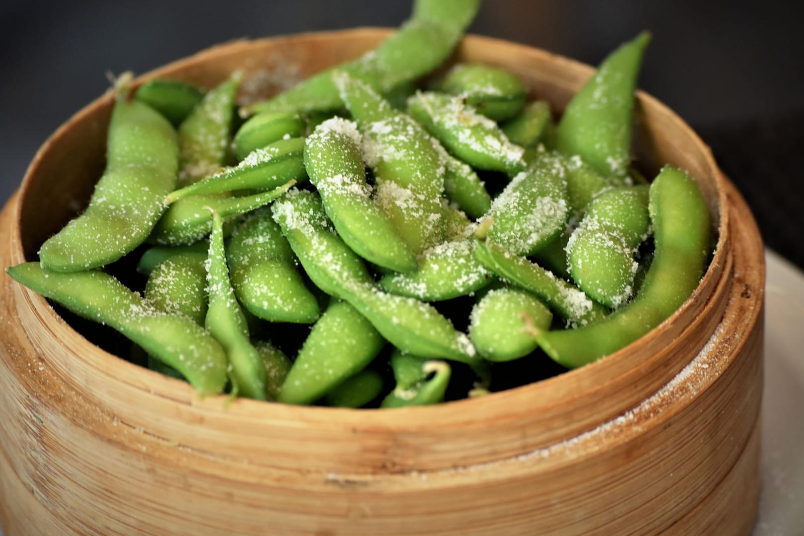 Edamame: Die Bohnen schmecken leicht nussig.