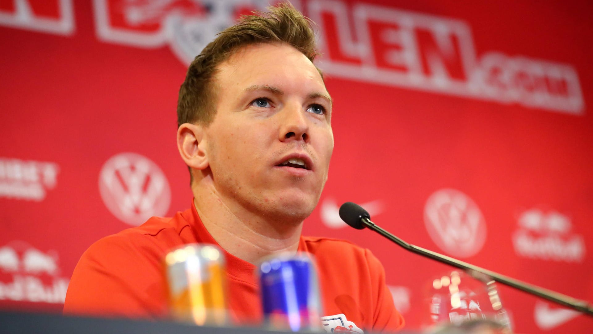 RB-Trainer Julian Nagelsmann: Geht angriffslustig in die restlichen Spiele der Saison. RB-Trainer Julian Nagelsmann: Geht angriffslustig in die restlichen Spiele der Saison.