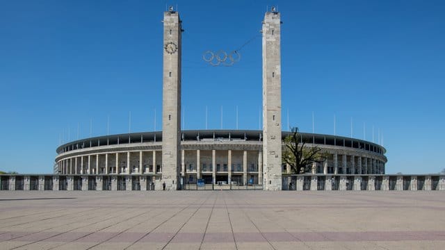 Hertha BSC absolvierte im leeren Olympiastadion eine Geisterspiel-Simulation. Hertha BSC absolvierte im leeren Olympiastadion eine Geisterspiel-Simulation.