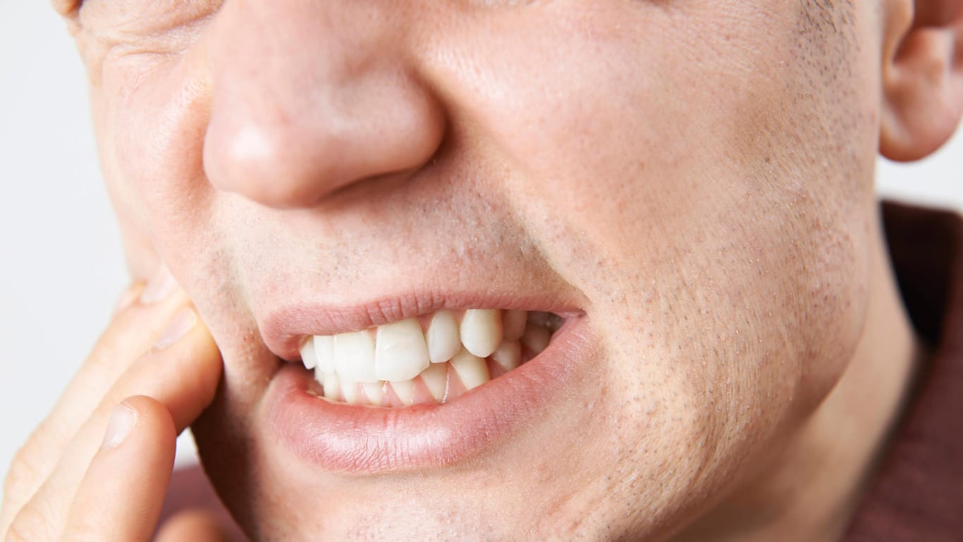 Zahnschmerzen: Sie können von einer nicht erkannten Krankheit verursacht werden.