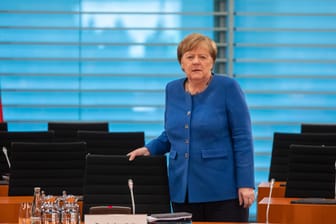 Bundeskanzlerin Angela Merkel im Kanzleramt: Die Bundesregierung stößt bei den Bürgern auf so viel Zustimmung wie lange nicht mehr.