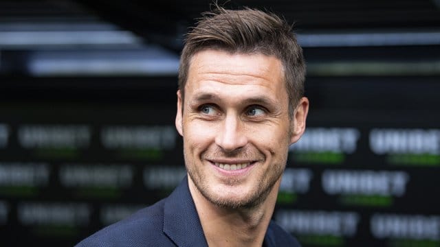 Sebastian Kehl ist der Leiter Lizenzbereich von Borussia Dortmund. Sebastian Kehl ist der Leiter Lizenzbereich von Borussia Dortmund.