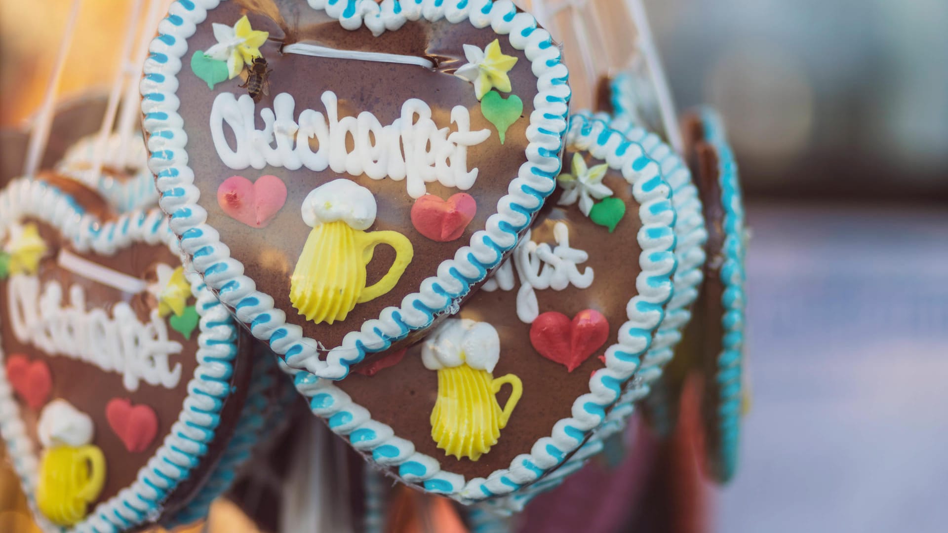 Lebkuchen-Herzen mit der Aufschrift "Oktoberfest": Möglicherweise könnten diese bald im Herzen der Stadt gekauft werden. Lebkuchen-Herzen mit der Aufschrift "Oktoberfest": Möglicherweise könnten diese bald im Herzen der Stadt gekauft werden.