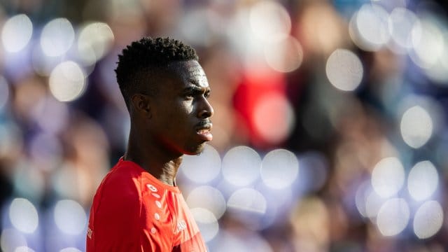 Stuttgarts Maxime Awoudja hat sich einen Achillessehnenriss zugezogen. Stuttgarts Maxime Awoudja hat sich einen Achillessehnenriss zugezogen.