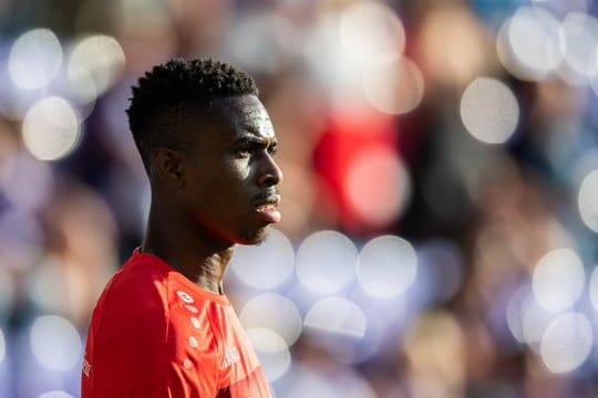 Stuttgarts Maxime Awoudja hat sich einen Achillessehnenriss zugezogen.