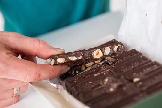 Zugreifen erlaubt: Schokolade hat - in Maßen genossen - positive Effekte.