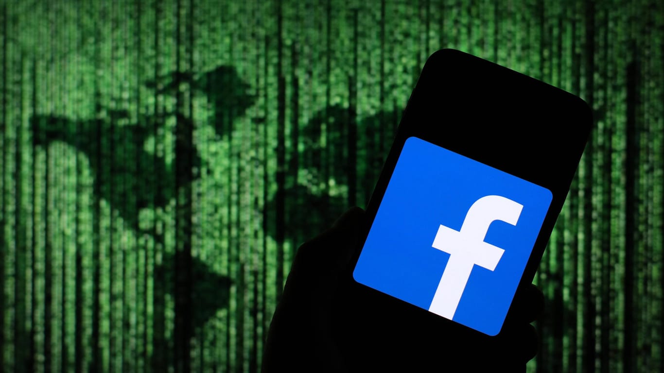 Facebook beschäftigt weltweit Mitarbeiter, die Inhalte vor Veröffentlichung prüfen. Dabei sehen sie oft Verstörendes.