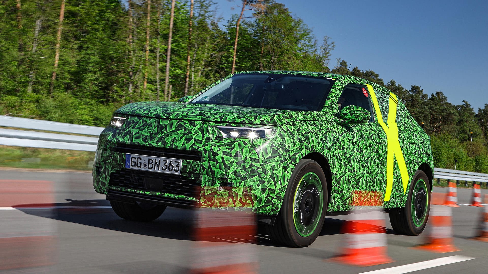 Opel Mokka: Technisch ist der Mokka eng verwandt mit dem frisch vorgestellten Corsa. Opel Mokka: Technisch ist der Mokka eng verwandt mit dem frisch vorgestellten Corsa.