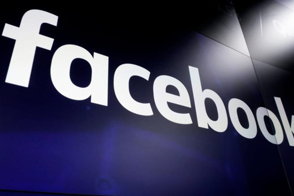 Facebook und seine Inhalte-Prüfer in den USA, die ihr Job krank gemacht hat, haben sich in einem Gerichtsverfahren auf eine Zahlung von 52 Millionen Dollar geeinigt.