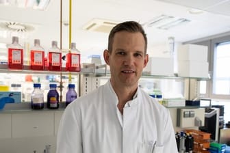 Renommierter Forscher: Hendrik Streeck ist Professor für Virologie und HIV-Forschung an der Universität Bonn.