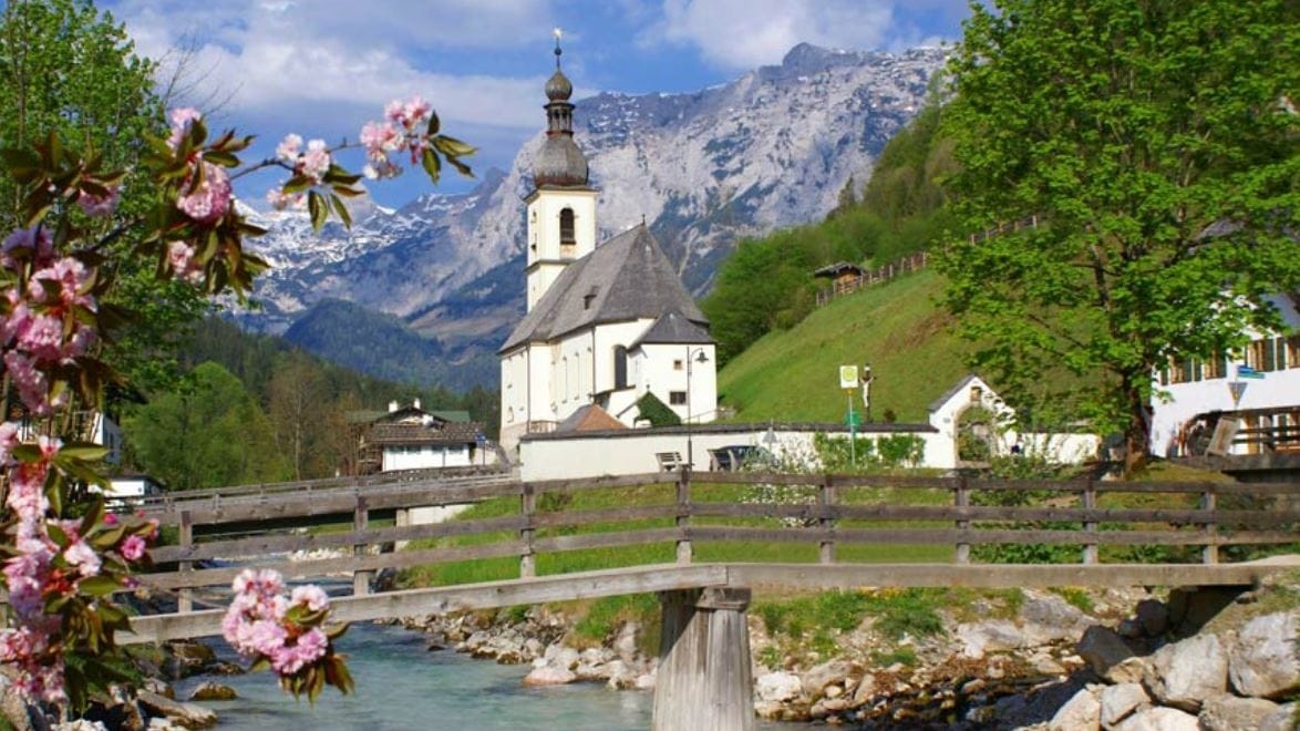 Ramsau bei Berchtesgaden: Bald dürfen sich Urlauber wieder auf die Alpen freuen.