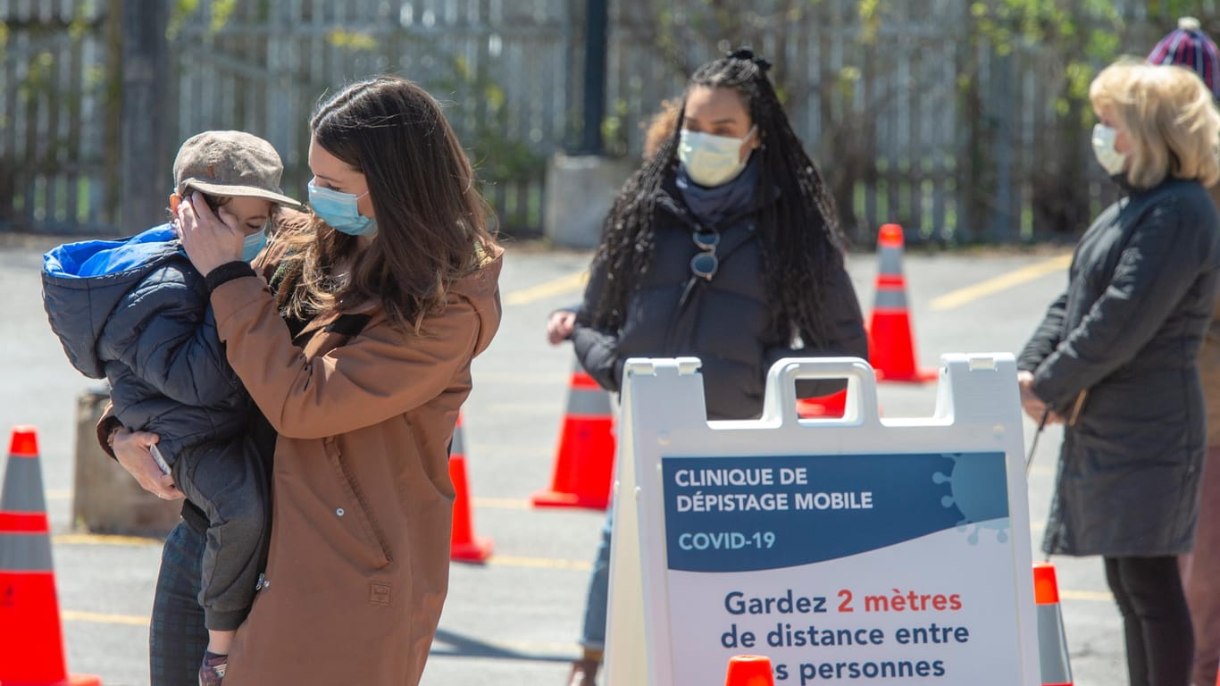 Mobile Corona-Teststation in Montreal: Die Lage in der kanadischen Stadt verschlechtert sich.