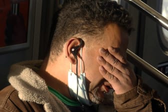 Ein Mann mit Schutzmaske in New York: Die Corona-Krise hat vor allem die Menschen in den USA stark getroffen
